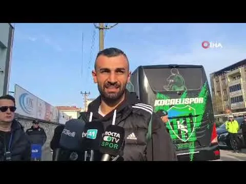 Serdar Dursun, Fenerbahçe – Galatasaray derbisini izlediği için Kocaelispor camiasından özür diledi 3 Aralık 2025 @Ajansspor
